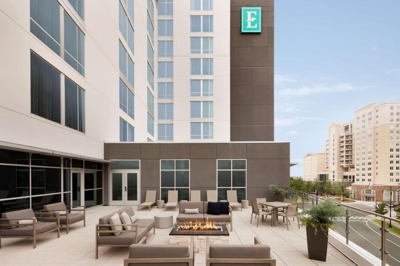 Embassy Suites By Hilton Charlotte Uptown Экстерьер фото